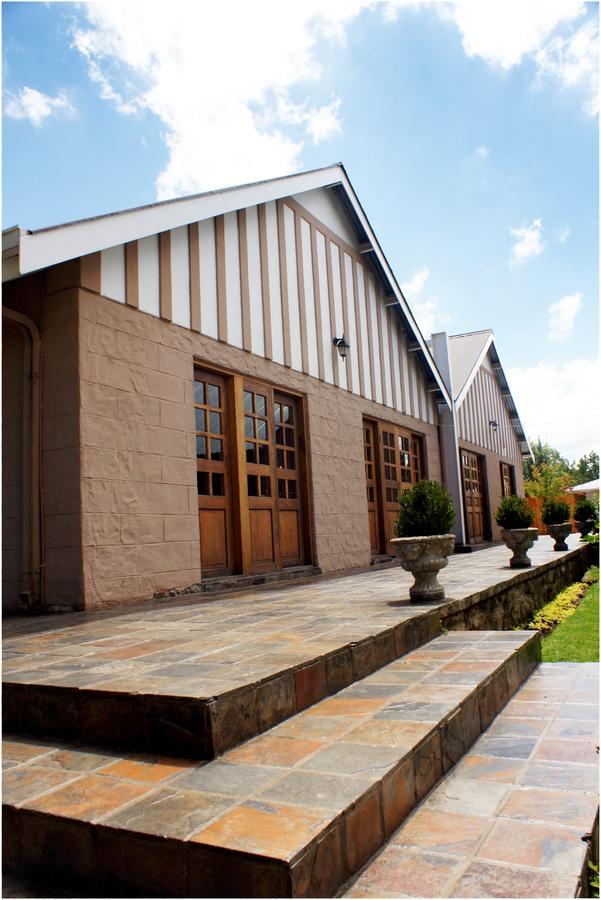 Shady Pines Guest House Harrismith Extérieur photo